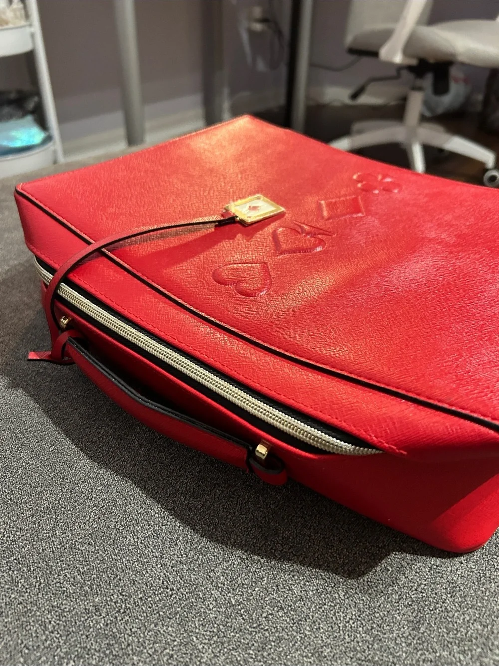 NWT-Estee Lauder Red Embossed Card-Poker Card Inspired Motif Tote/Cosmetics Bag